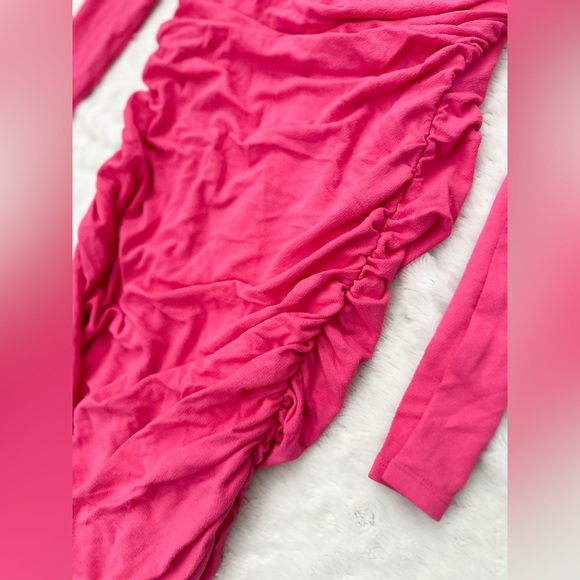NWOT- Naked Wardrobe ruched long sleeve open back mini dress in raspberry - Picture 7 of 13